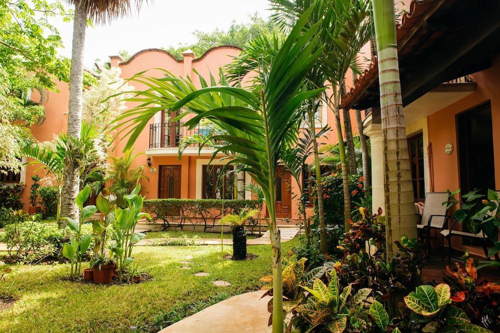 Hacienda San Miguel Hotel & Suites Cozumel Exteriör bild